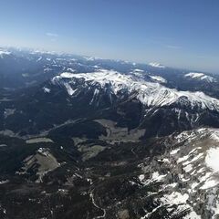 Flugwegposition um 13:09:34: Aufgenommen in der Nähe von Kapellen, Österreich in 2571 Meter